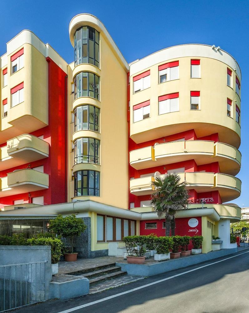 Hotel Esperia Alba Adriatica Zewnętrze zdjęcie