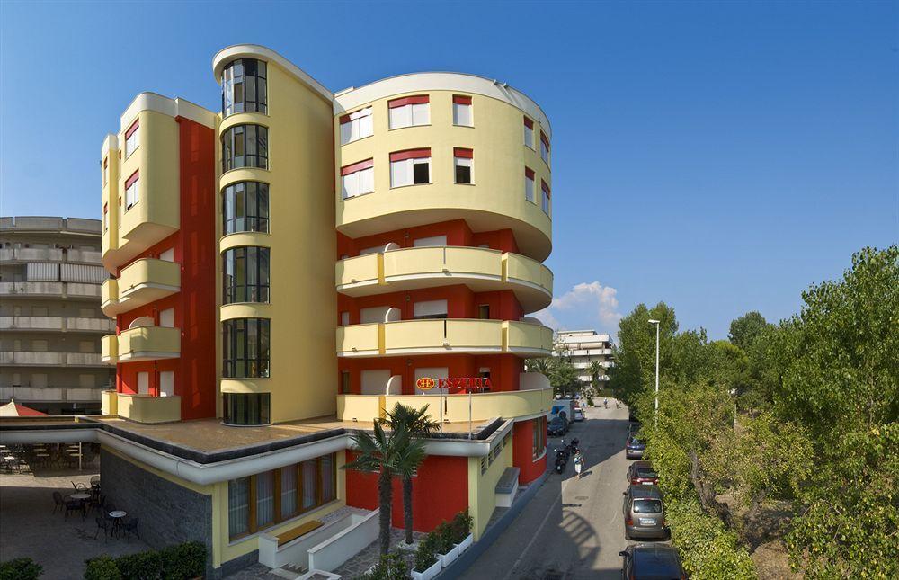 Hotel Esperia Alba Adriatica Zewnętrze zdjęcie